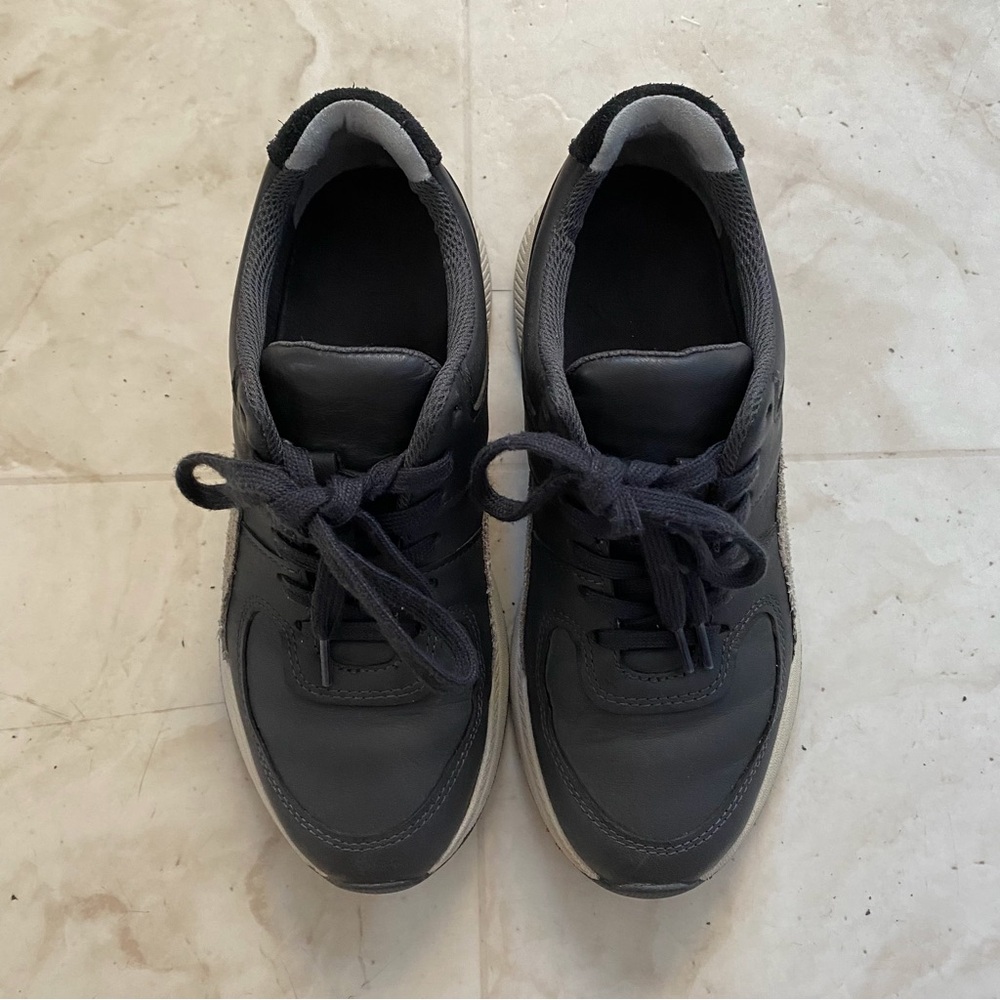 Everlane The Trainer Dark Grey Leather Suede Lace Up Low Top Sneakers Size 6 - Picture 3 of 10